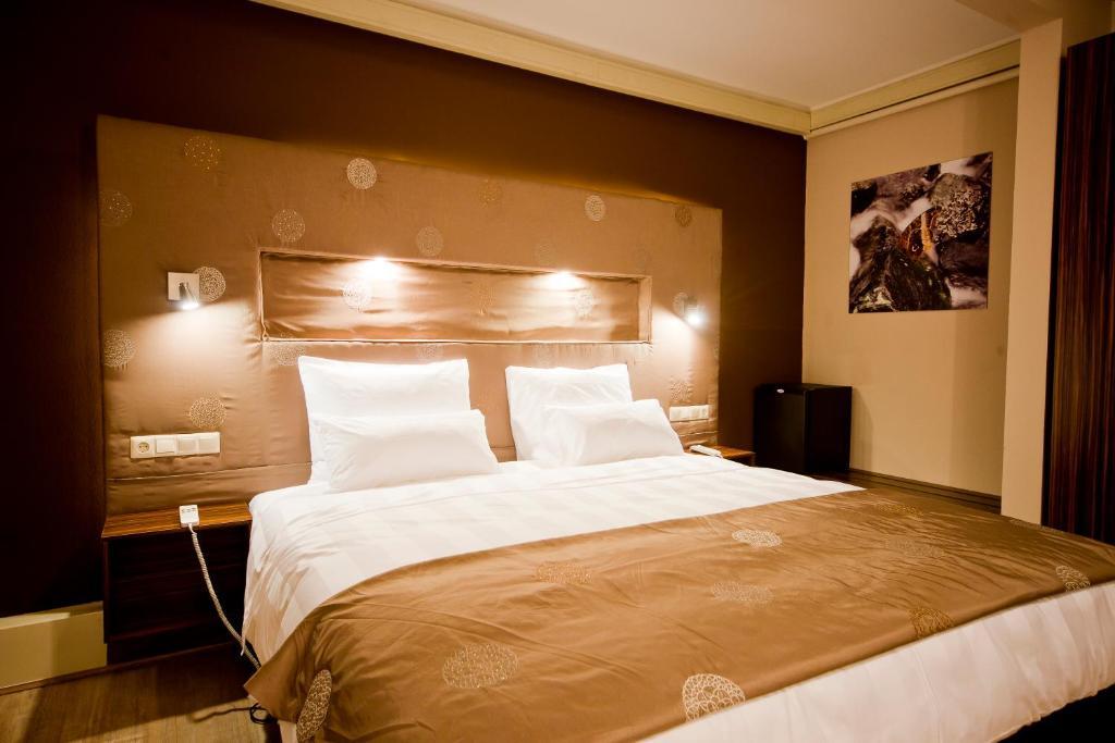 Raadhuis Dinther Suites Heeswijk-Dinther Pokój zdjęcie